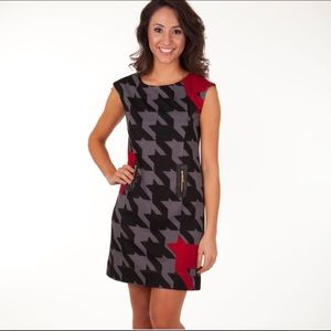 SALE! NWT Adorable Houndstooth Mae Dress
